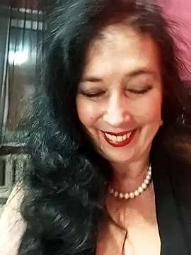 GypsyEsmeralda on StripChat