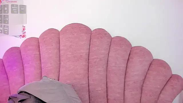 halabi_saha on StripChat 