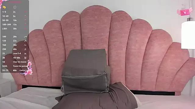 halabi_saha on StripChat 