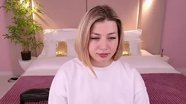 HelenaMorgan on StripChat 