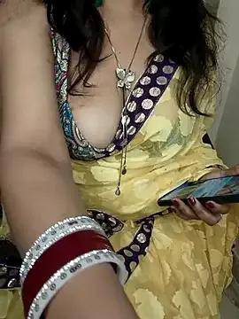 Hey_Jully — Group on StripChat