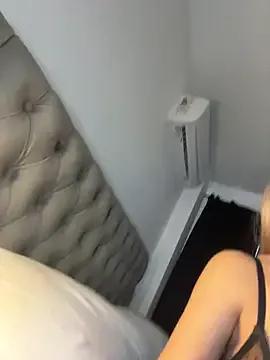 iam_sofia__ — send me love