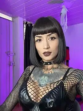 IsisRaichuu_ on StripChat 