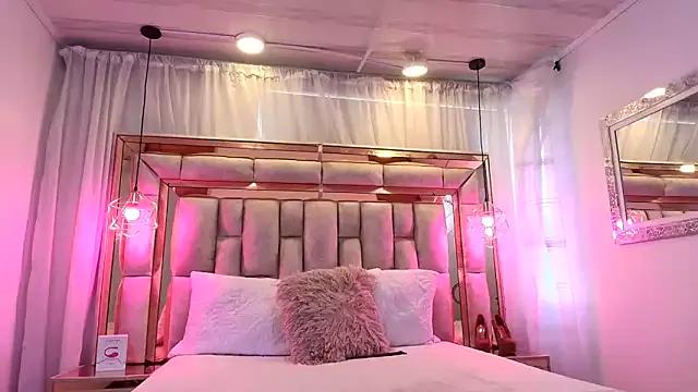 Katalina_Evans on StripChat 