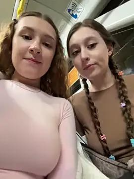 katexxxx — froggy dance on car parking 