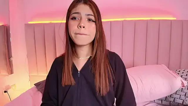 KellyOlsenbe — Fill my Saliba tits