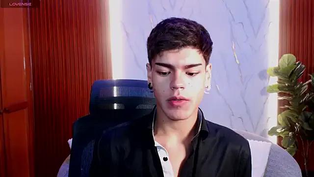 kevienmiet — Full naked