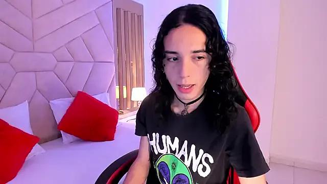 KittieChannel on StripChat