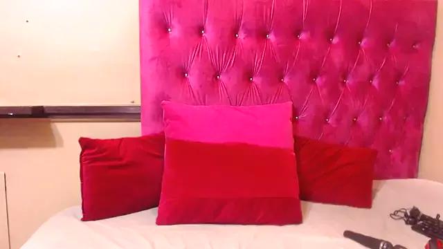 kittykhloe22 on StripChat 