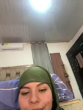 lalilamassu1 on StripChat 