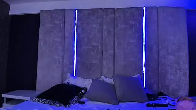Larabrooks on StripChat 