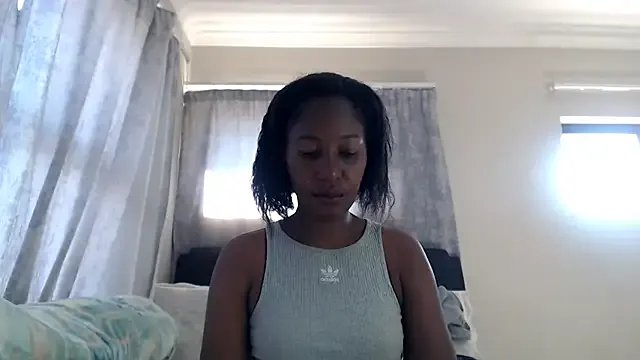 leanna23 on StripChat