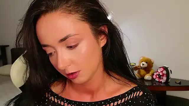LilithBlaze_ on StripChat 