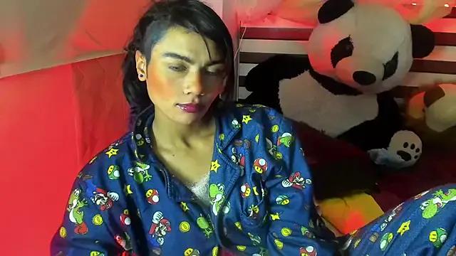 Lilithsabeth — titis