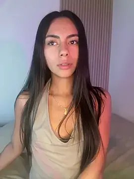 Lilybeeth — Show the tits. 