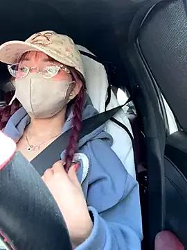 Linh_2004 — make me cum on the street