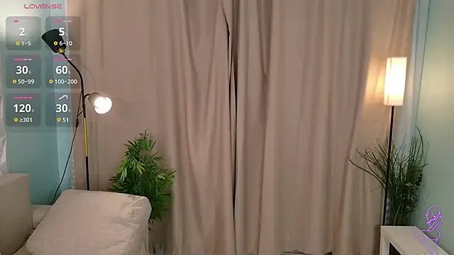 lisabaus on StripChat