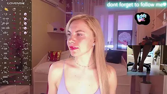 LiSinDoll on StripChat