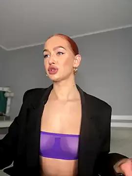 LittleFox___ — Freechat on StripChat