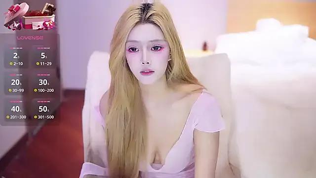 lkjfdsks on StripChat