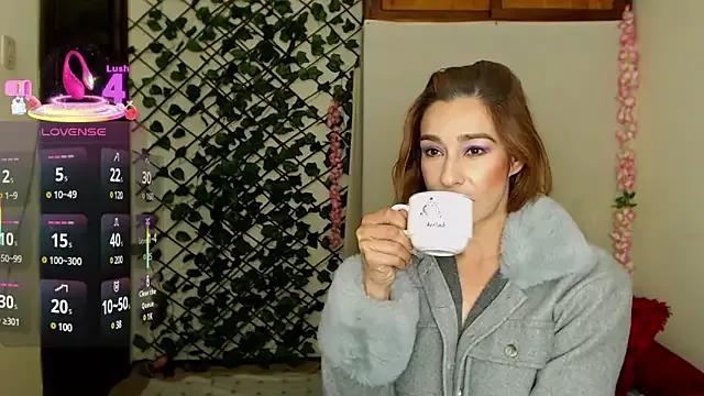 Madam_dali on StripChat 