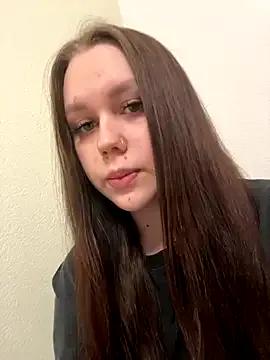 Marylallka5 — 3 fingers in pussy