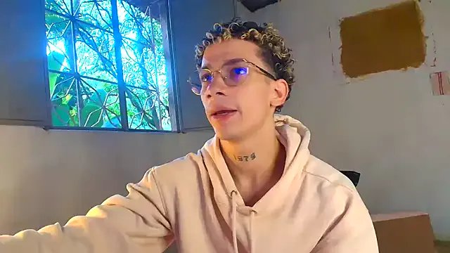 mateodeamjo on StripChat