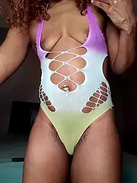 MILFCandy on StripChat