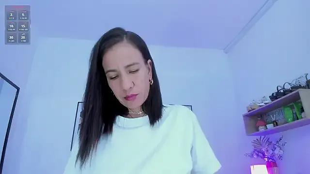 millie_brown21 on StripChat 