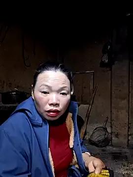 miomio-12 on StripChat 