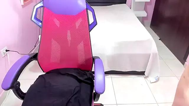 mommy_whore_slut on StripChat 