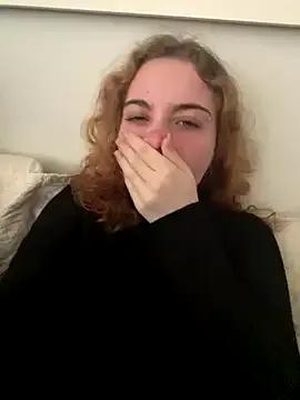 moongiu on StripChat
