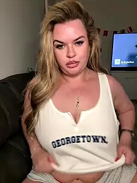 MrsBlazeXX — Bounce boobs in hands 