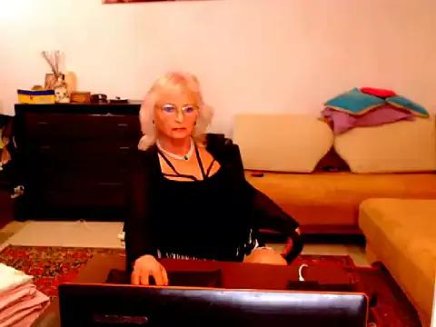 Natali7634 on StripChat 