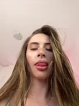 NattyPierce on StripChat 