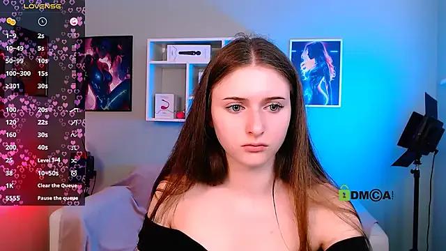 nekky_mouse on StripChat 