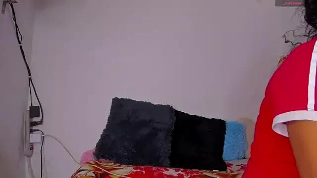Nenita_Hot_ on StripChat 