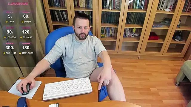 NikkiNSerdron on StripChat 