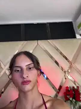 ninaht on StripChat 