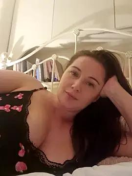 RosieMilff — GET MY BOOBS OUT 