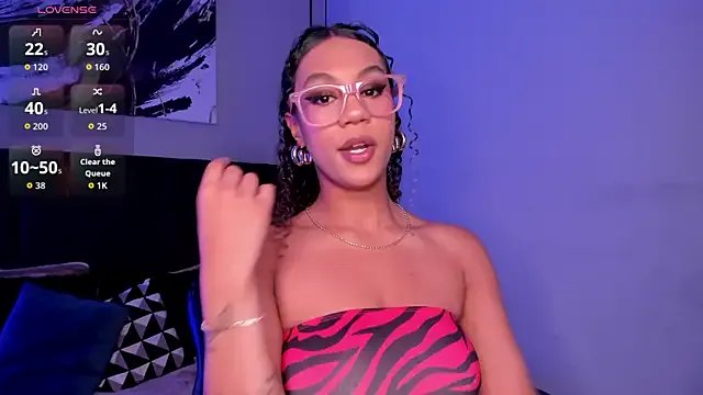 sade_jackson1 on StripChat