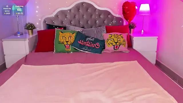 SallyFishery on StripChat 