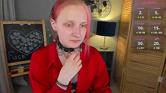SallyFishery on StripChat 