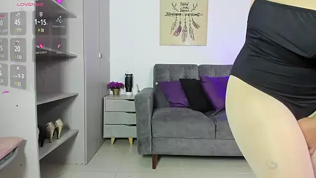 samantha_hot20 on StripChat 