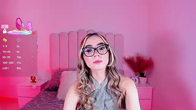 Sarajonnes on StripChat 