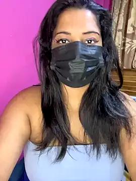 Savi-SL — Smok boobs out