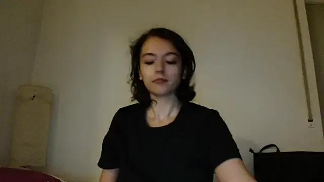 Saysay-7 — bodylotion auf boobs
