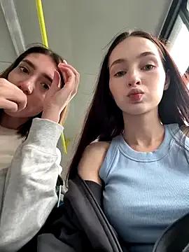 SnappyHappy — Starr cut top both public
