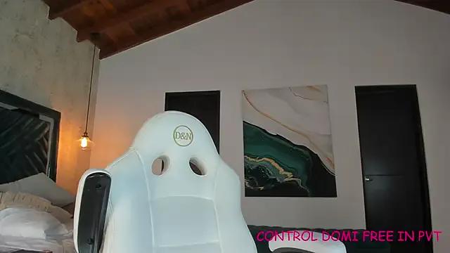 Sofi_Moreno — Show my tits and Rub Nipples