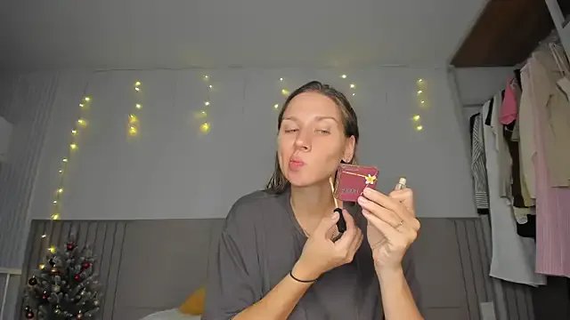 SofiClimbing on StripChat